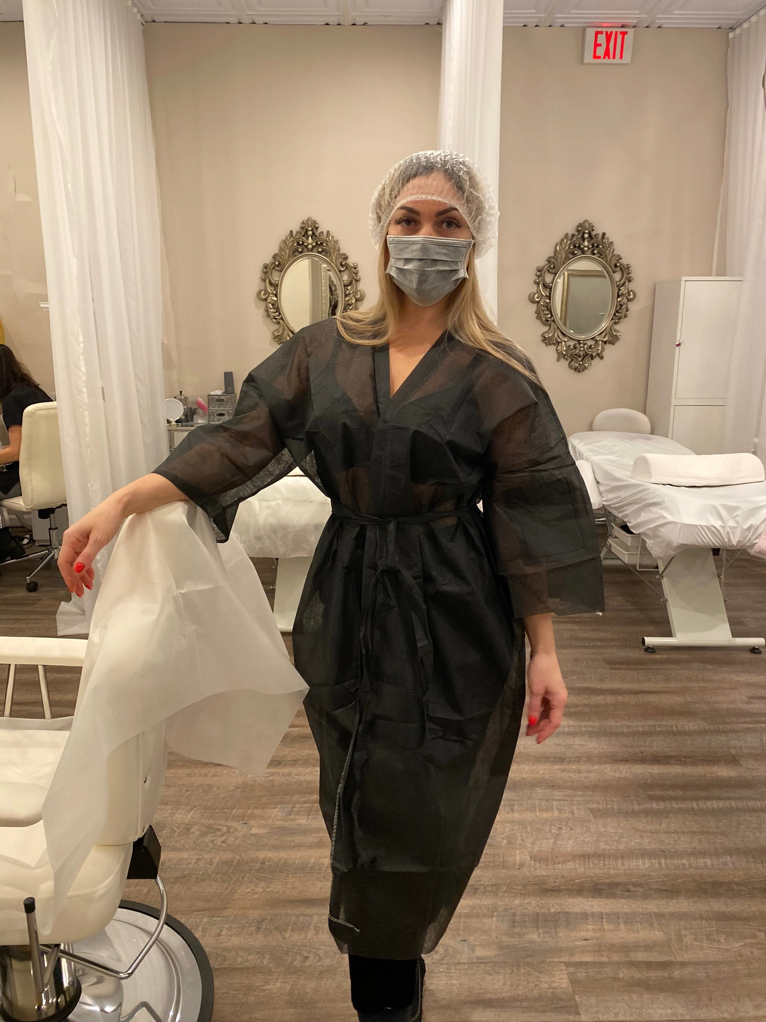 10 Premium Disposable Robes