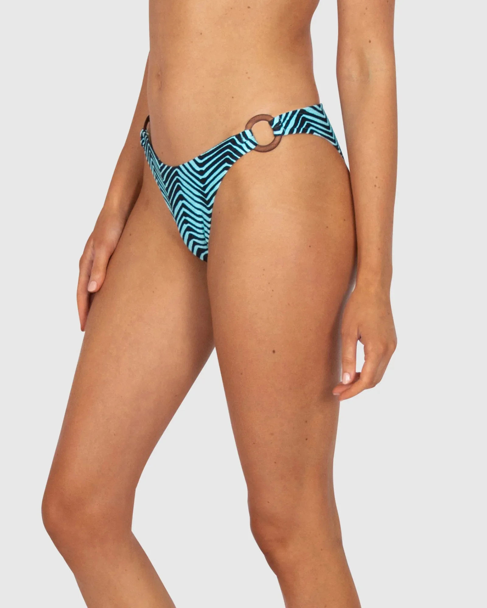 Baku Tidal Wave Ring Side Hip Bottom