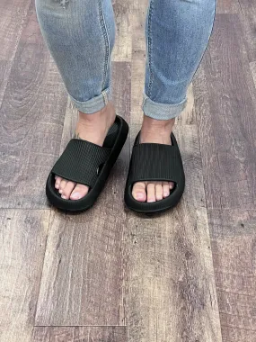 Beach Slides In Black