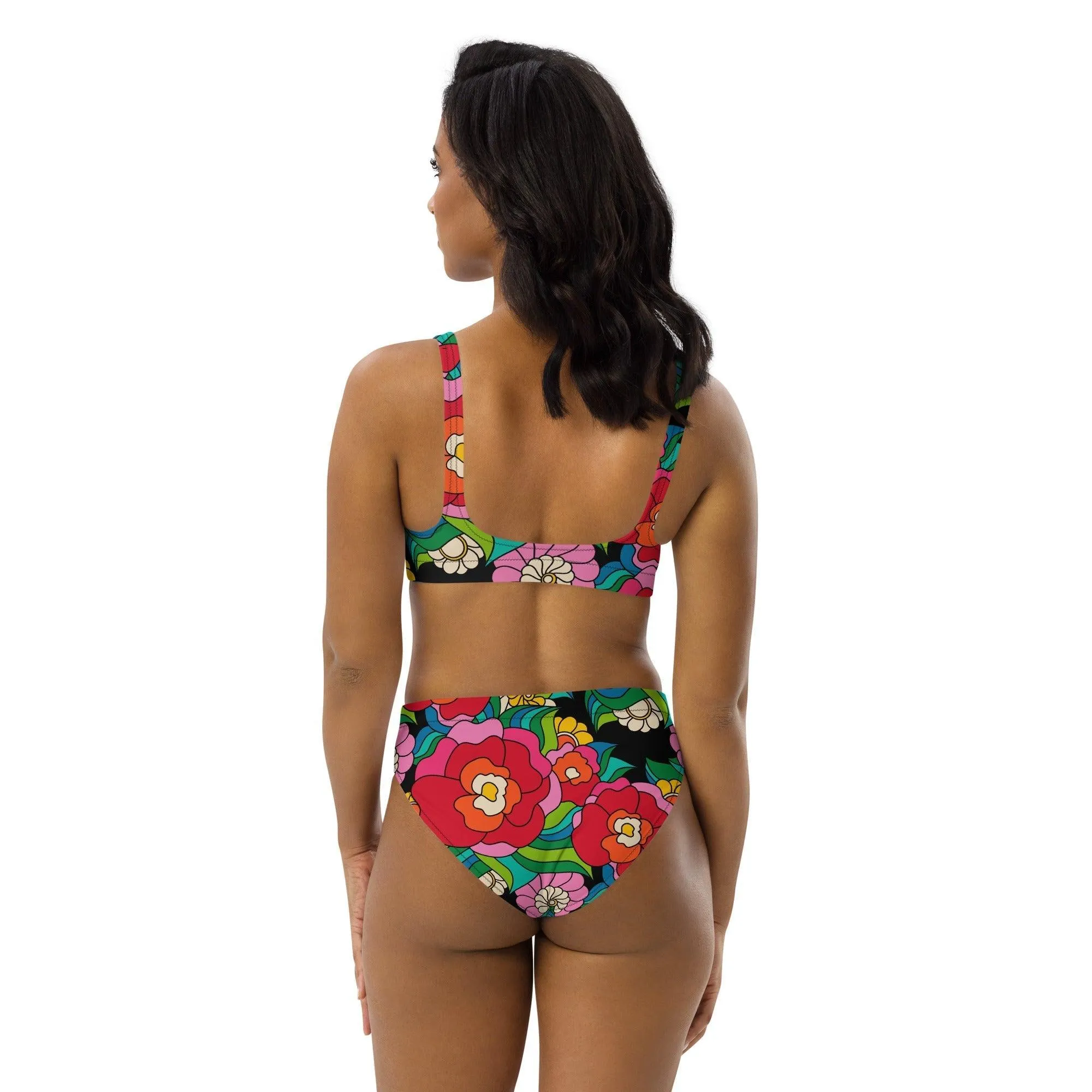 BELLADRAMA - Bikinis made of recycled material