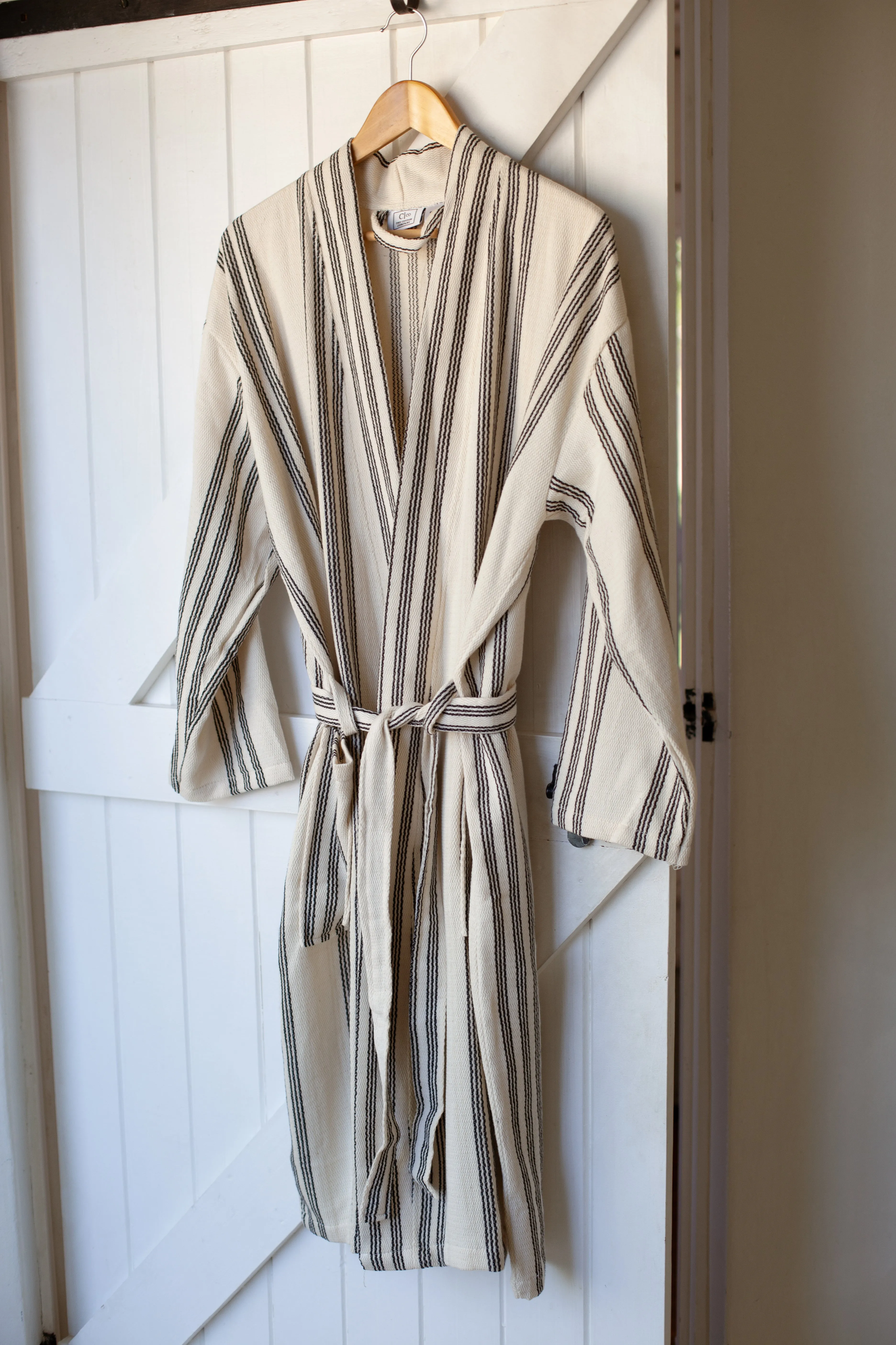 Eril Handwoven Robe
