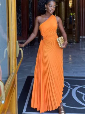 Orana - Robe de soirée froncé à fourrure pour les femmes