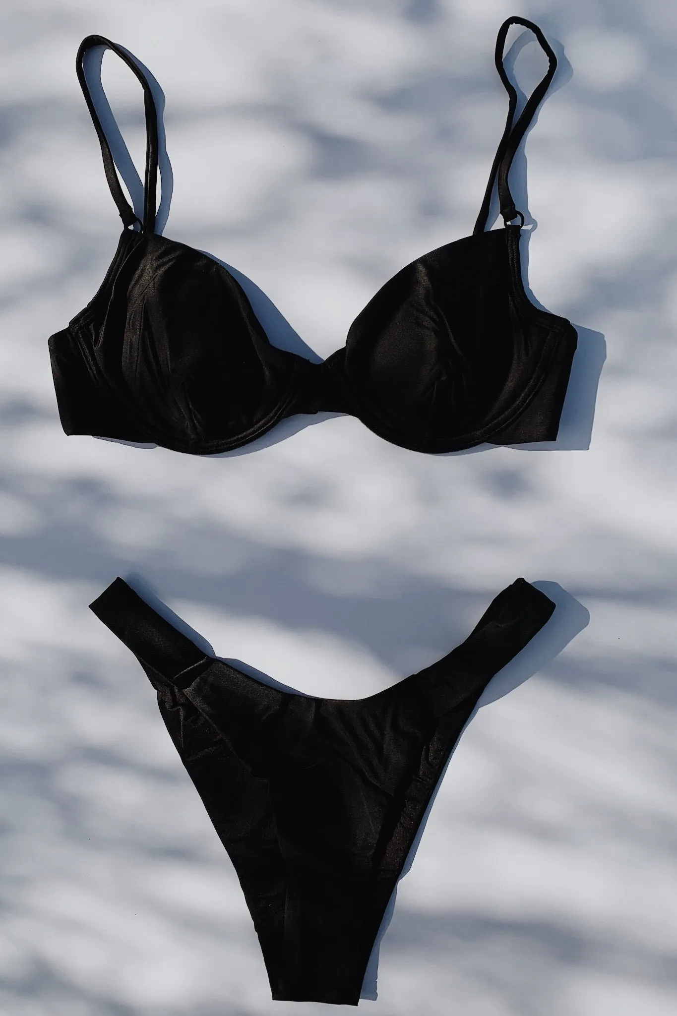 Underwire Bikini Top - Black