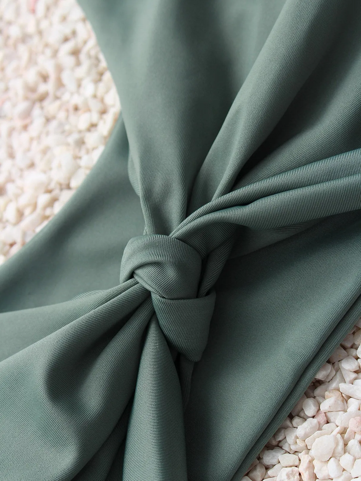 Wholesale Army Green High Waist V-Neck Plain 2 Piece Bikini