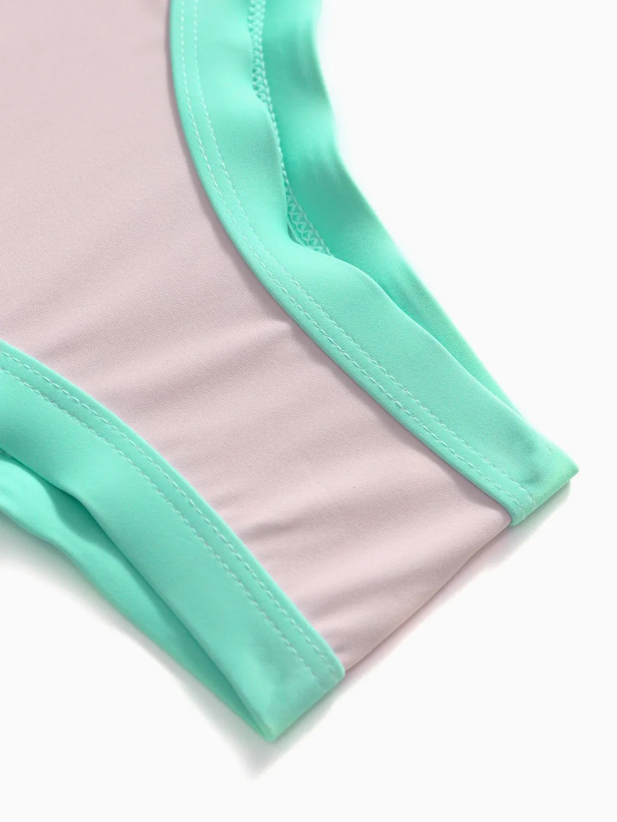 Wholesale Deep V-Neck Sleeveless Bikini Suits