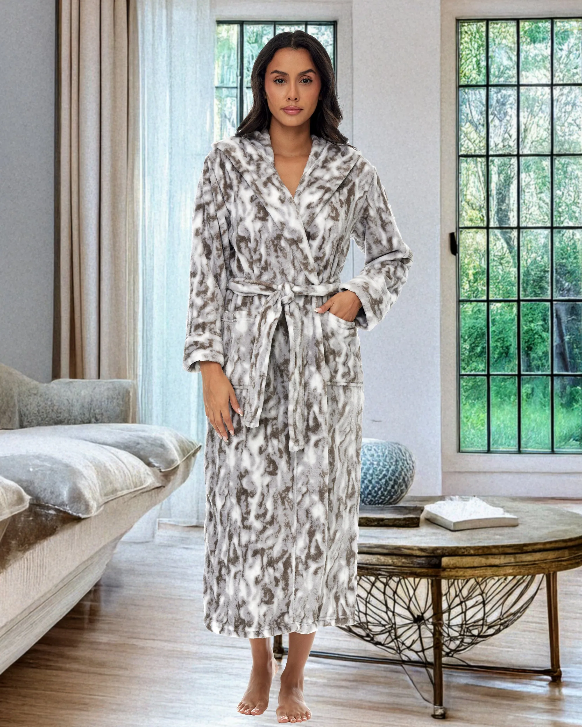 Women's Plush Fleece Hooded Bathrobe, Full Length Long Warm Lounge Robe with Hood